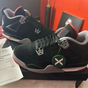 Brand new Jordan’s never wore come with verification.